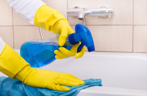 Deep cleaning support for Barnet homes including bathrooms and floors